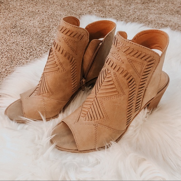 Shoes - Tan faux suede peep toe booties, size 6.5